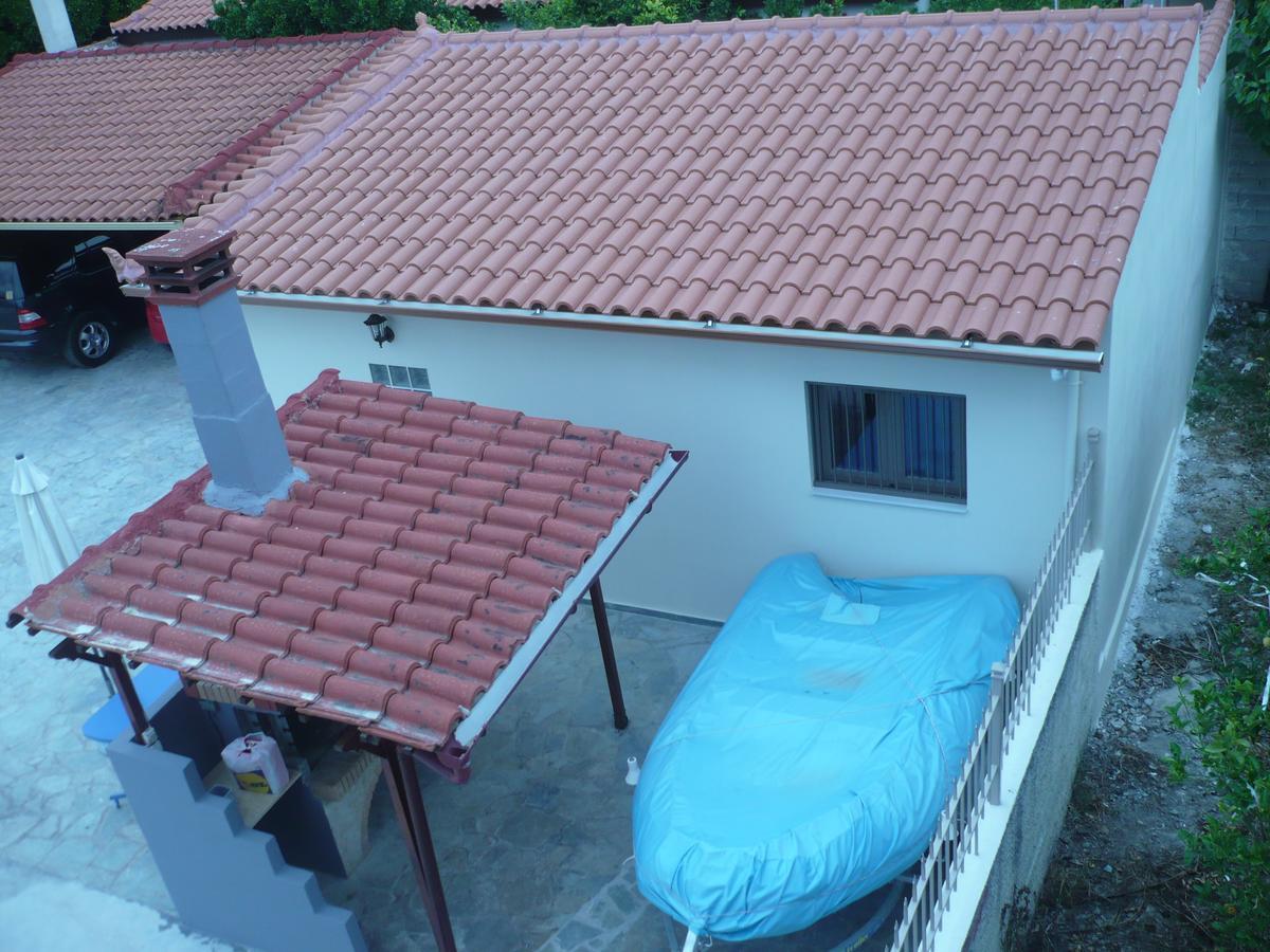 Rea'S House Vrachati Exterior photo